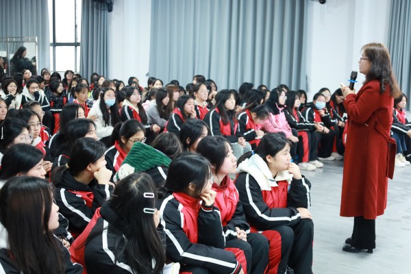常德新德才職業學校,常德新德才,常德招生就業,電子商務專業學校,專業學校報考哪里好